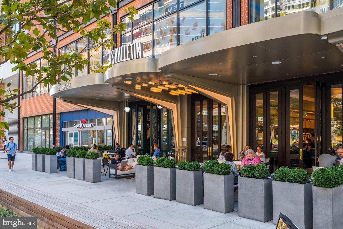 1001 N RANDOLPH ST #202, ARLINGTON, Virginia 22201, 2 Bedrooms Bedrooms, ,2 BathroomsBathrooms,Residential,For sale,1001 N RANDOLPH ST #202,VAAR2066848 MLS # VAAR2066848