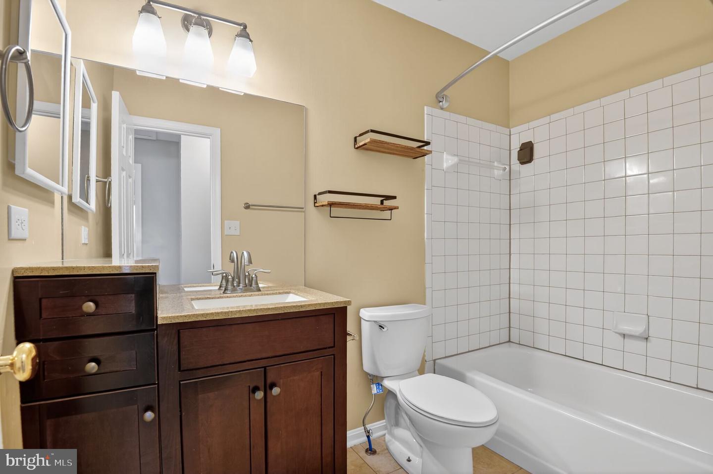 3 NEWLAND CV, STAFFORD, Virginia 22554, 3 Bedrooms Bedrooms, ,2 BathroomsBathrooms,Residential,For sale,3 NEWLAND CV,VAST2044692 MLS # VAST2044692