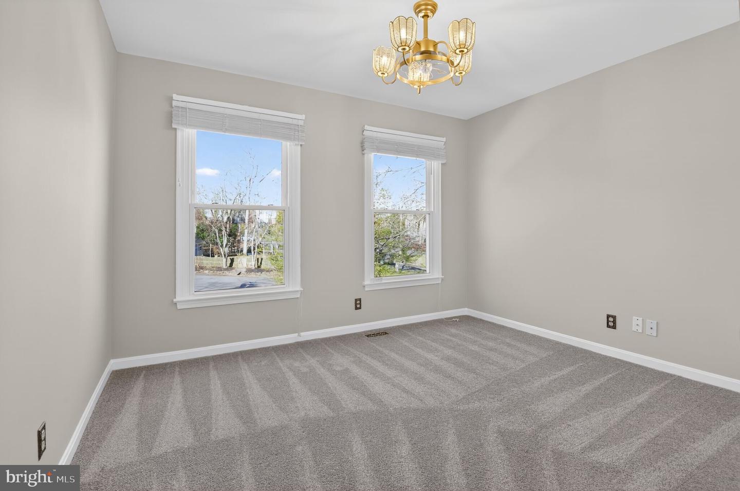 3 NEWLAND CV, STAFFORD, Virginia 22554, 3 Bedrooms Bedrooms, ,2 BathroomsBathrooms,Residential,For sale,3 NEWLAND CV,VAST2044692 MLS # VAST2044692