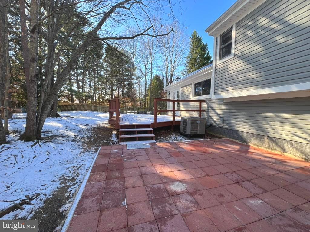 3 NEWLAND CV, STAFFORD, Virginia 22554, 3 Bedrooms Bedrooms, ,2 BathroomsBathrooms,Residential,For sale,3 NEWLAND CV,VAST2044692 MLS # VAST2044692