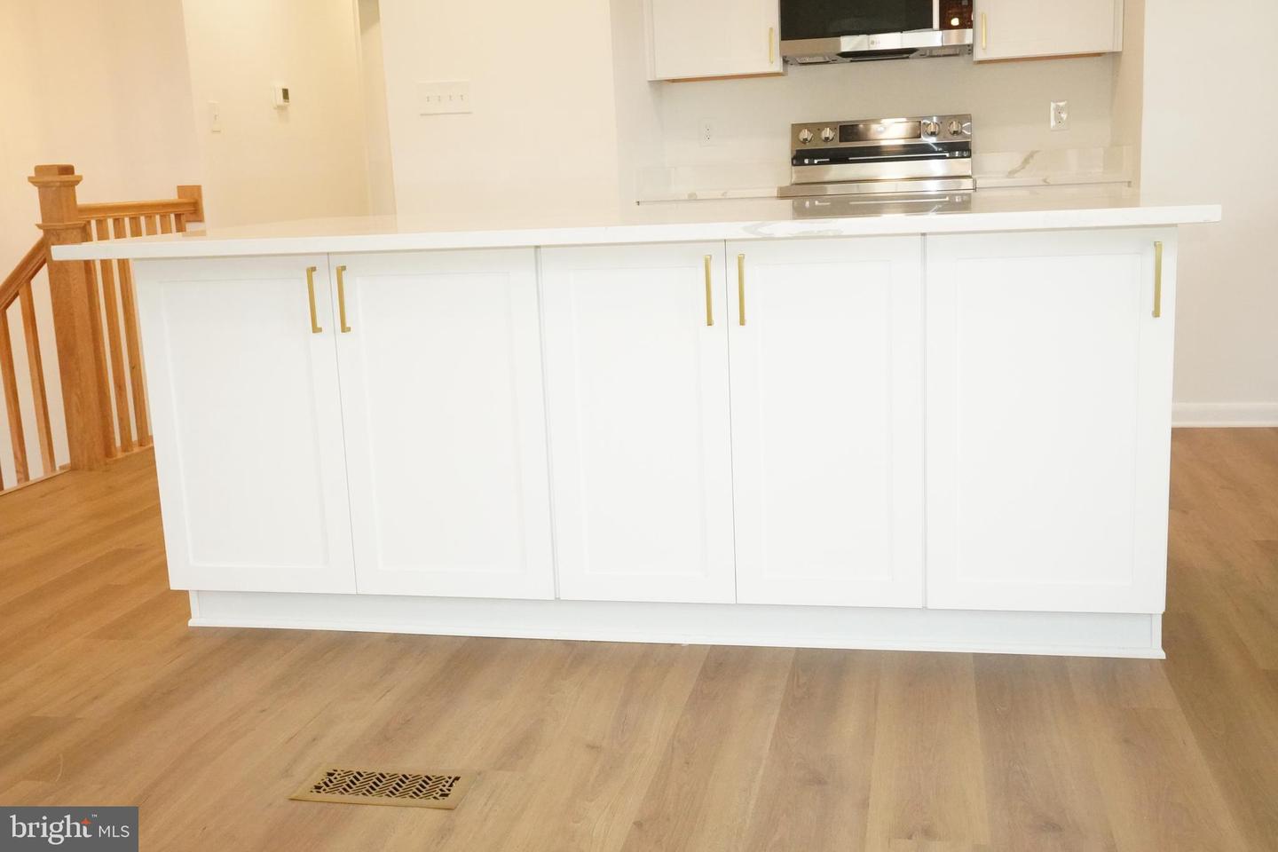 7212 PRINCESS ANNE CT, WARRENTON, Virginia 20187, 5 Bedrooms Bedrooms, ,3 BathroomsBathrooms,Residential,For sale,7212 PRINCESS ANNE CT,VAFQ2019900 MLS # VAFQ2019900