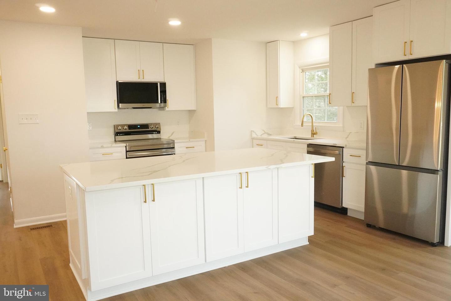 7212 PRINCESS ANNE CT, WARRENTON, Virginia 20187, 5 Bedrooms Bedrooms, ,3 BathroomsBathrooms,Residential,For sale,7212 PRINCESS ANNE CT,VAFQ2019900 MLS # VAFQ2019900