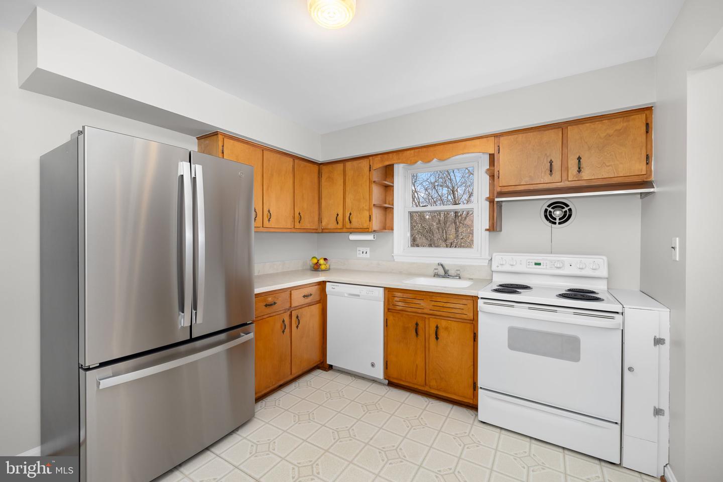 4110 BERRITT ST, FAIRFAX, Virginia 22030, 3 Bedrooms Bedrooms, ,2 BathroomsBathrooms,Residential,For sale,4110 BERRITT ST,VAFC2007558 MLS # VAFC2007558