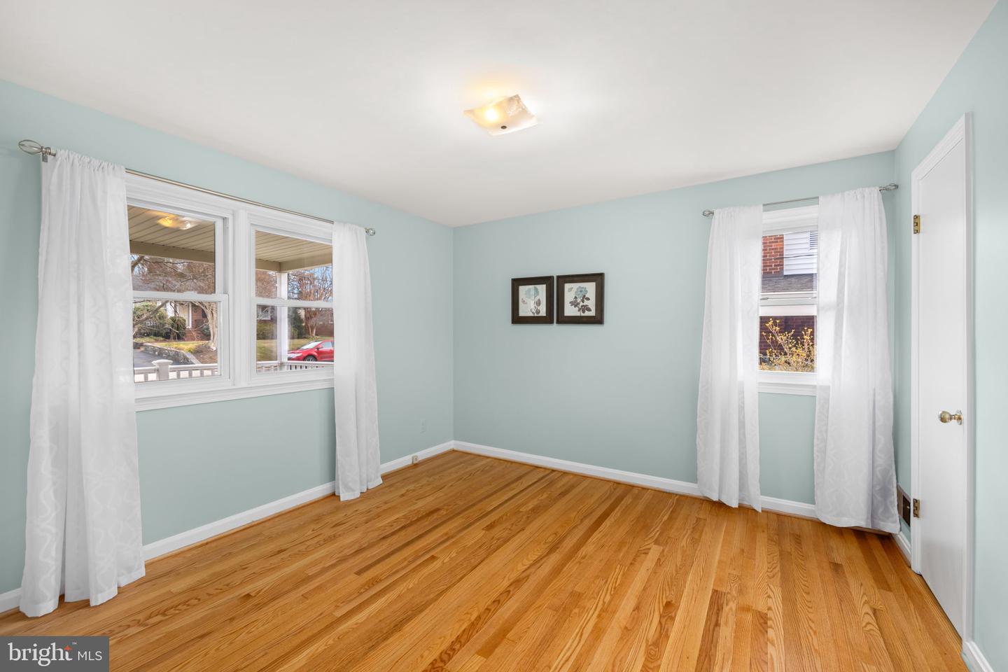 4110 BERRITT ST, FAIRFAX, Virginia 22030, 3 Bedrooms Bedrooms, ,2 BathroomsBathrooms,Residential,For sale,4110 BERRITT ST,VAFC2007558 MLS # VAFC2007558