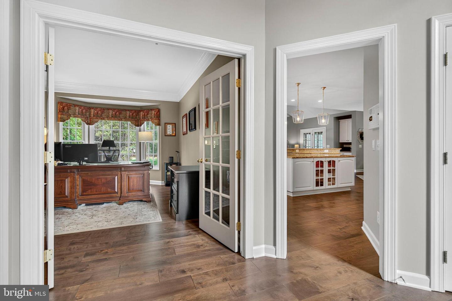 40734 LENAH RUN CIR, ALDIE, Virginia 20105, 5 Bedrooms Bedrooms, 26 Rooms Rooms,4 BathroomsBathrooms,Residential,For sale,40734 LENAH RUN CIR,VALO2112334 MLS # VALO2112334