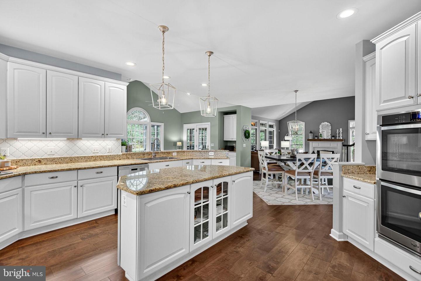 40734 LENAH RUN CIR, ALDIE, Virginia 20105, 5 Bedrooms Bedrooms, 26 Rooms Rooms,4 BathroomsBathrooms,Residential,For sale,40734 LENAH RUN CIR,VALO2112334 MLS # VALO2112334