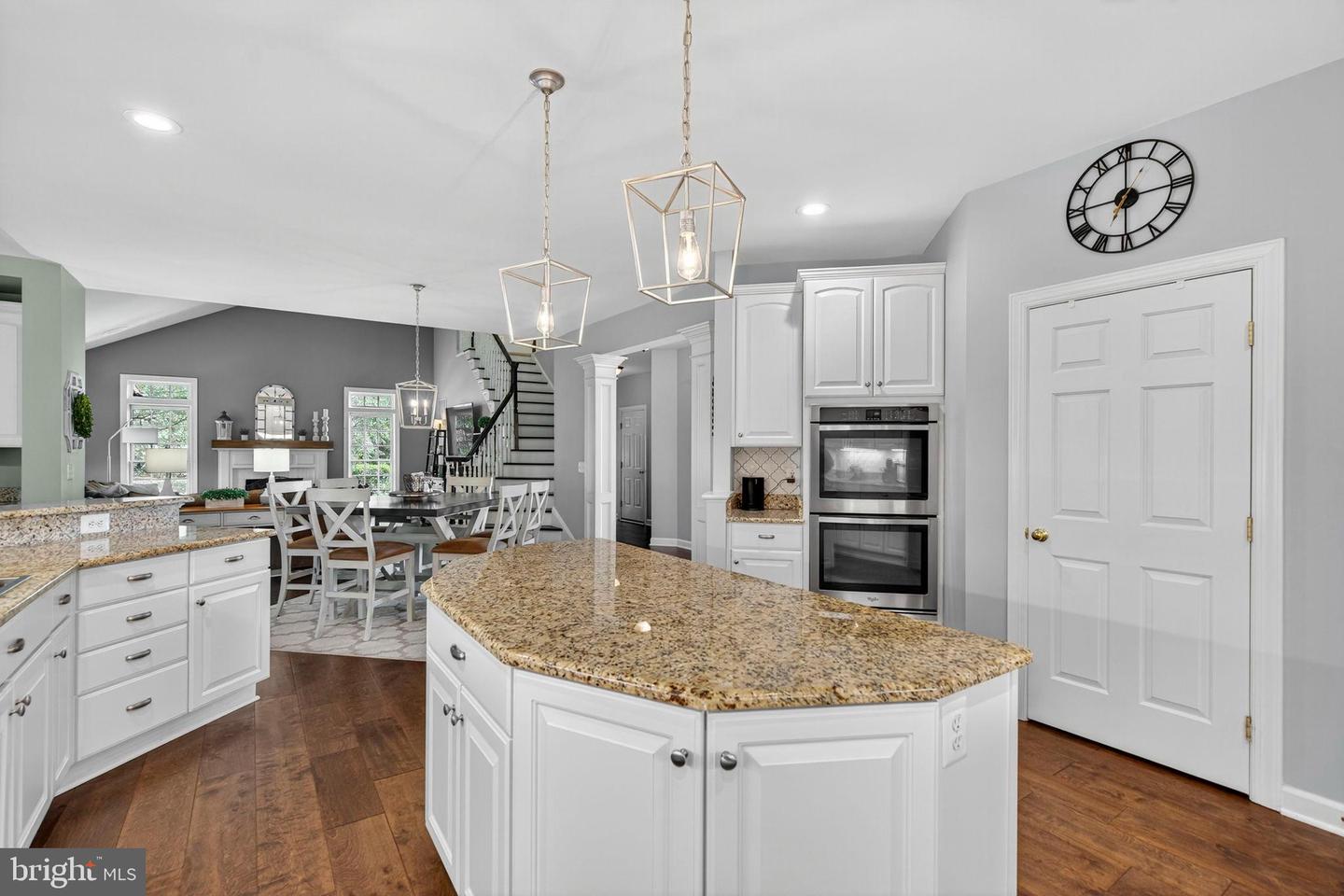 40734 LENAH RUN CIR, ALDIE, Virginia 20105, 5 Bedrooms Bedrooms, 26 Rooms Rooms,4 BathroomsBathrooms,Residential,For sale,40734 LENAH RUN CIR,VALO2112334 MLS # VALO2112334