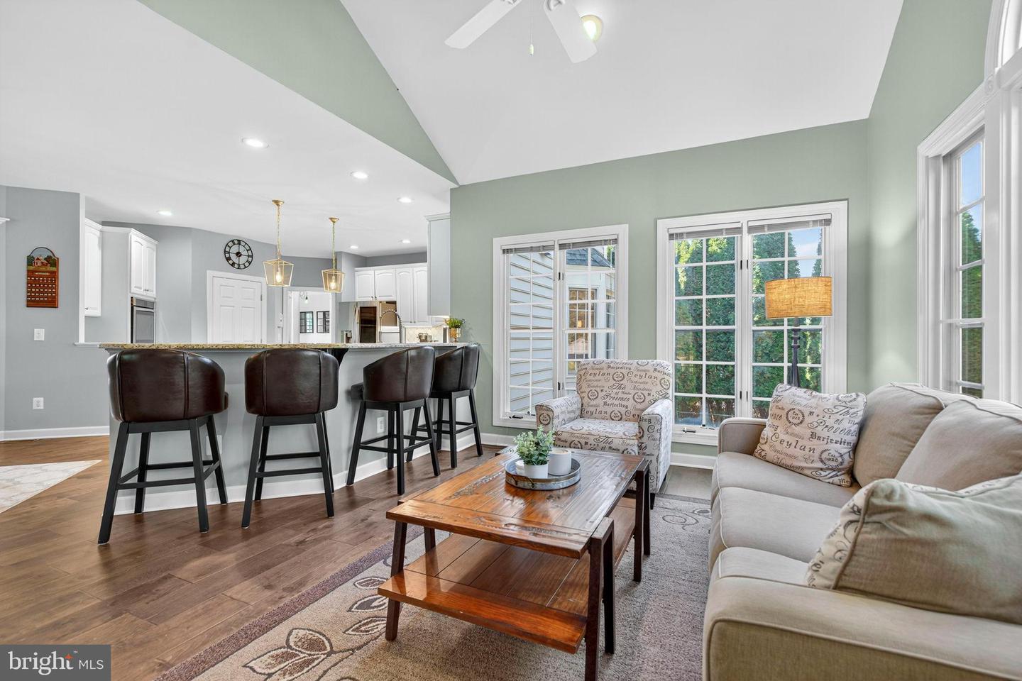 40734 LENAH RUN CIR, ALDIE, Virginia 20105, 5 Bedrooms Bedrooms, 26 Rooms Rooms,4 BathroomsBathrooms,Residential,For sale,40734 LENAH RUN CIR,VALO2112334 MLS # VALO2112334