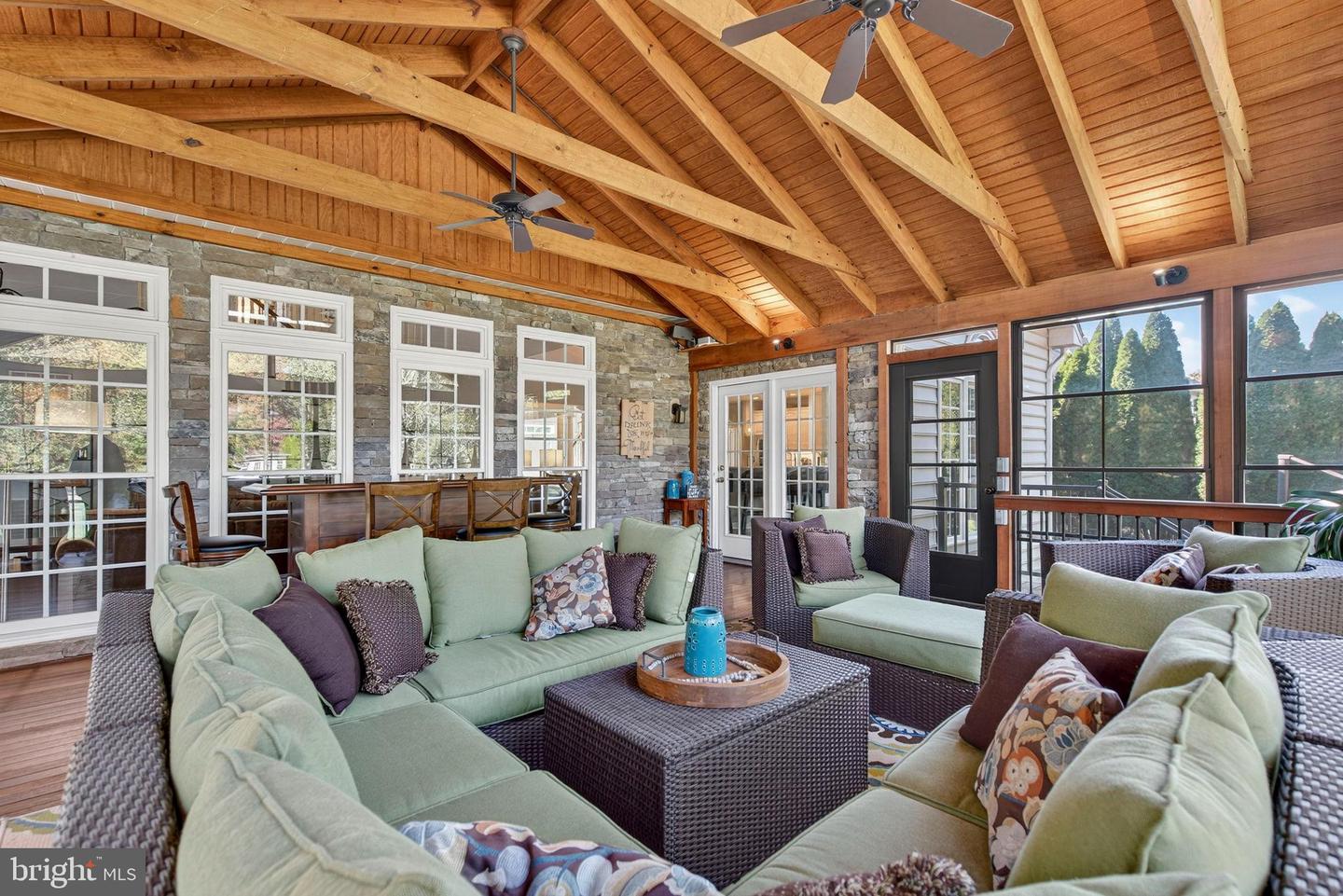 40734 LENAH RUN CIR, ALDIE, Virginia 20105, 5 Bedrooms Bedrooms, 26 Rooms Rooms,4 BathroomsBathrooms,Residential,For sale,40734 LENAH RUN CIR,VALO2112334 MLS # VALO2112334