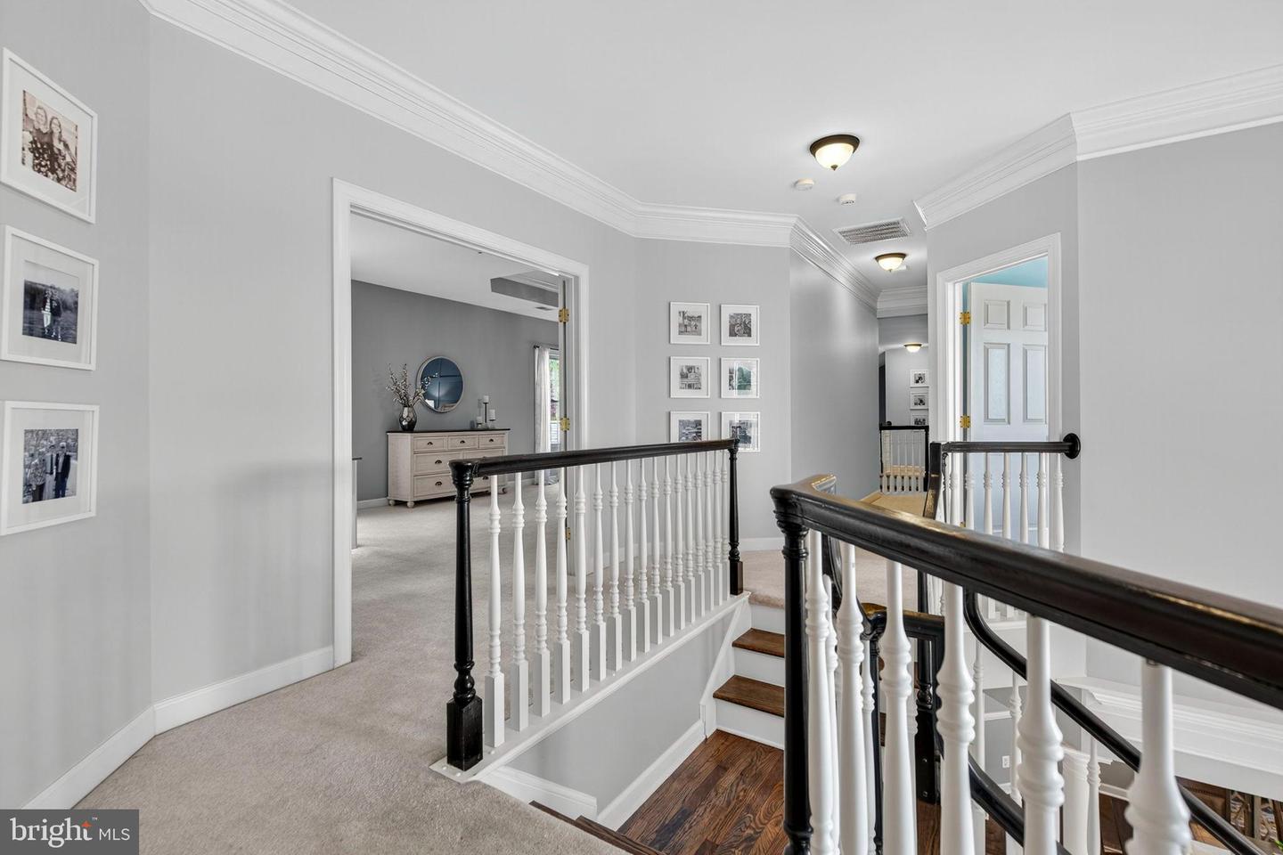 40734 LENAH RUN CIR, ALDIE, Virginia 20105, 5 Bedrooms Bedrooms, 26 Rooms Rooms,4 BathroomsBathrooms,Residential,For sale,40734 LENAH RUN CIR,VALO2112334 MLS # VALO2112334