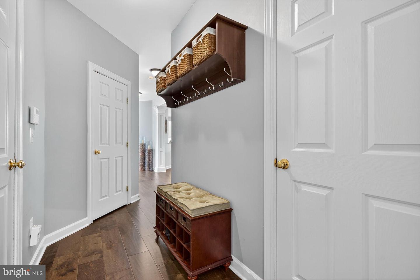 40734 LENAH RUN CIR, ALDIE, Virginia 20105, 5 Bedrooms Bedrooms, 26 Rooms Rooms,4 BathroomsBathrooms,Residential,For sale,40734 LENAH RUN CIR,VALO2112334 MLS # VALO2112334