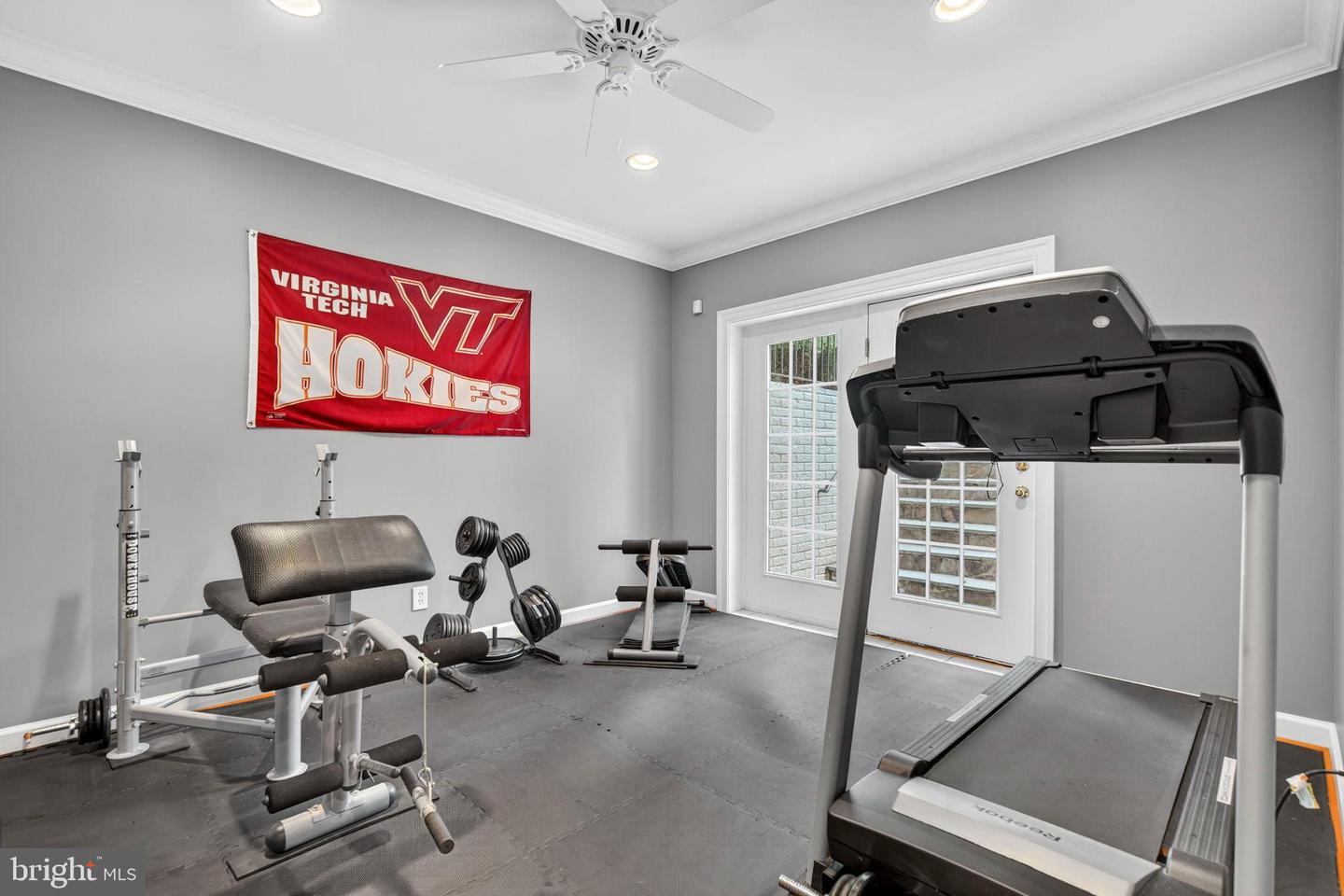 40734 LENAH RUN CIR, ALDIE, Virginia 20105, 5 Bedrooms Bedrooms, 26 Rooms Rooms,4 BathroomsBathrooms,Residential,For sale,40734 LENAH RUN CIR,VALO2112334 MLS # VALO2112334