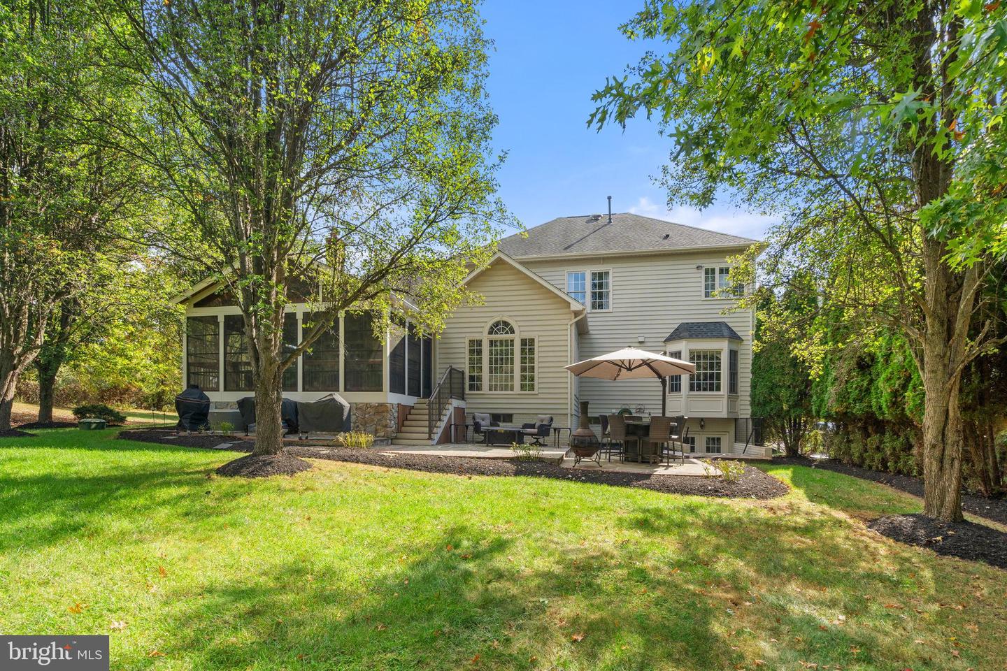 40734 LENAH RUN CIR, ALDIE, Virginia 20105, 5 Bedrooms Bedrooms, 26 Rooms Rooms,4 BathroomsBathrooms,Residential,For sale,40734 LENAH RUN CIR,VALO2112334 MLS # VALO2112334