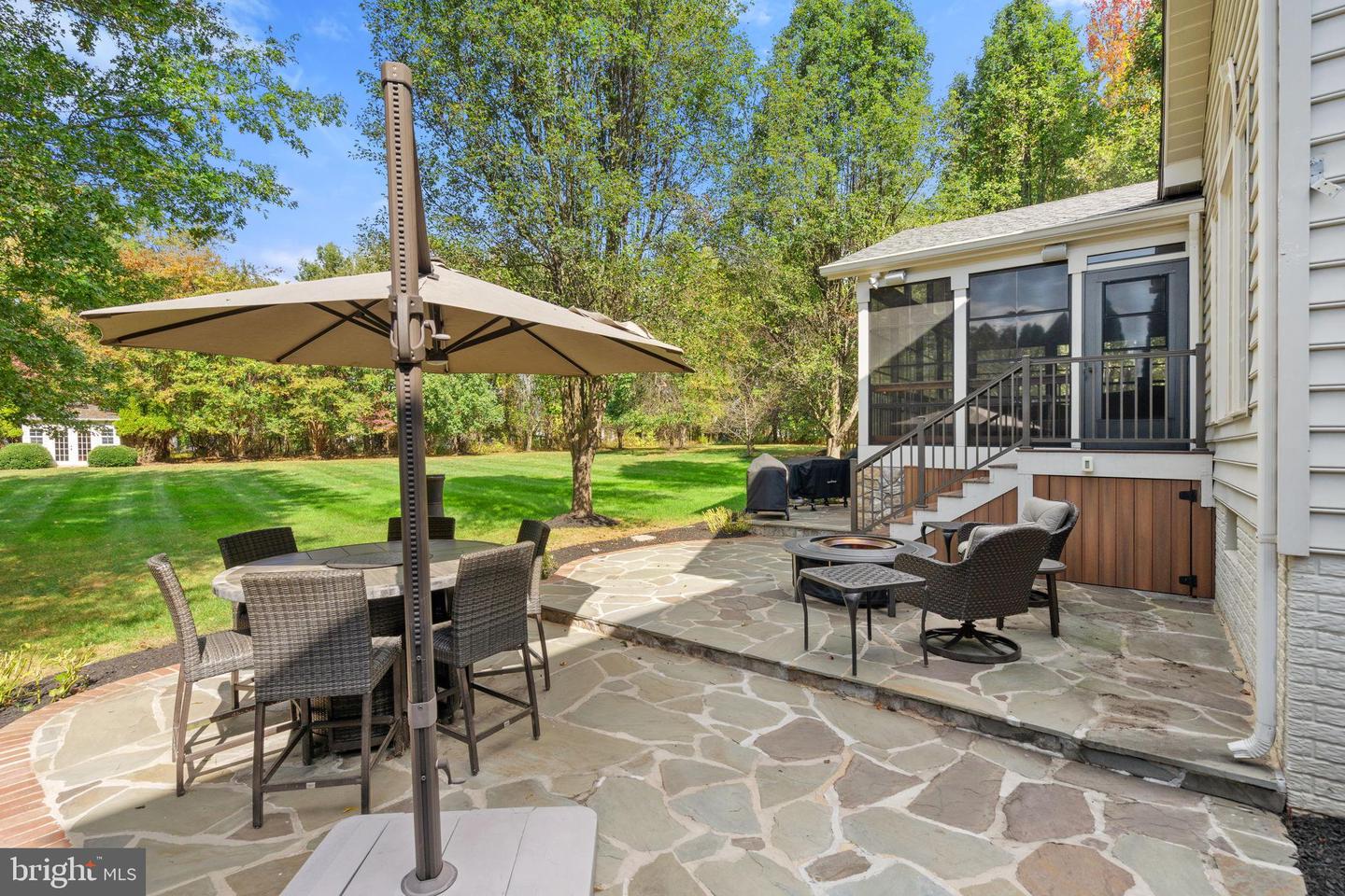 40734 LENAH RUN CIR, ALDIE, Virginia 20105, 5 Bedrooms Bedrooms, 26 Rooms Rooms,4 BathroomsBathrooms,Residential,For sale,40734 LENAH RUN CIR,VALO2112334 MLS # VALO2112334