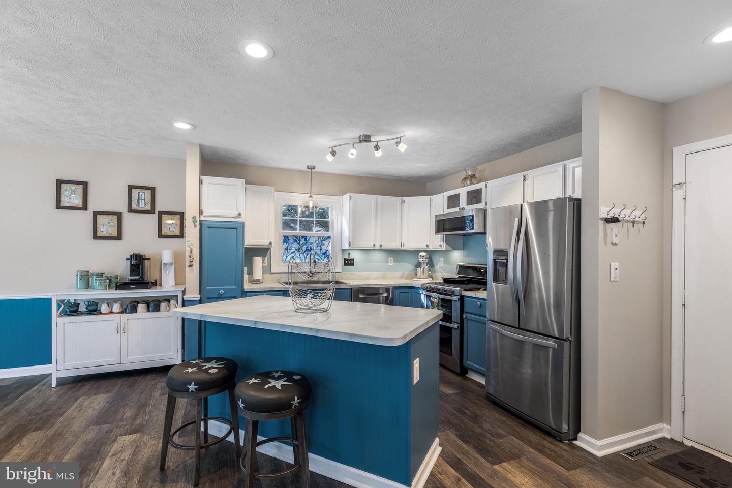 201 WASHINGTON ST, LOCUST GROVE, Virginia 22508, 3 Bedrooms Bedrooms, ,2 BathroomsBathrooms,Residential,For sale,201 WASHINGTON ST,VAOR2012978 MLS # VAOR2012978