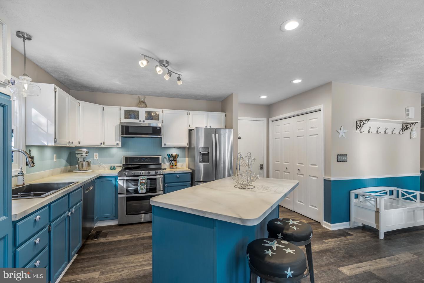 201 WASHINGTON ST, LOCUST GROVE, Virginia 22508, 3 Bedrooms Bedrooms, ,2 BathroomsBathrooms,Residential,For sale,201 WASHINGTON ST,VAOR2012978 MLS # VAOR2012978