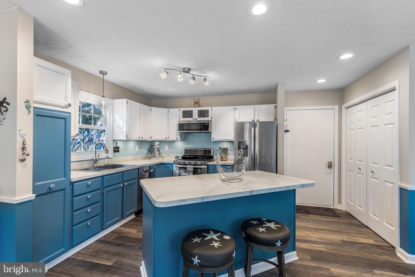 201 WASHINGTON ST, LOCUST GROVE, Virginia 22508, 3 Bedrooms Bedrooms, ,2 BathroomsBathrooms,Residential,For sale,201 WASHINGTON ST,VAOR2012978 MLS # VAOR2012978