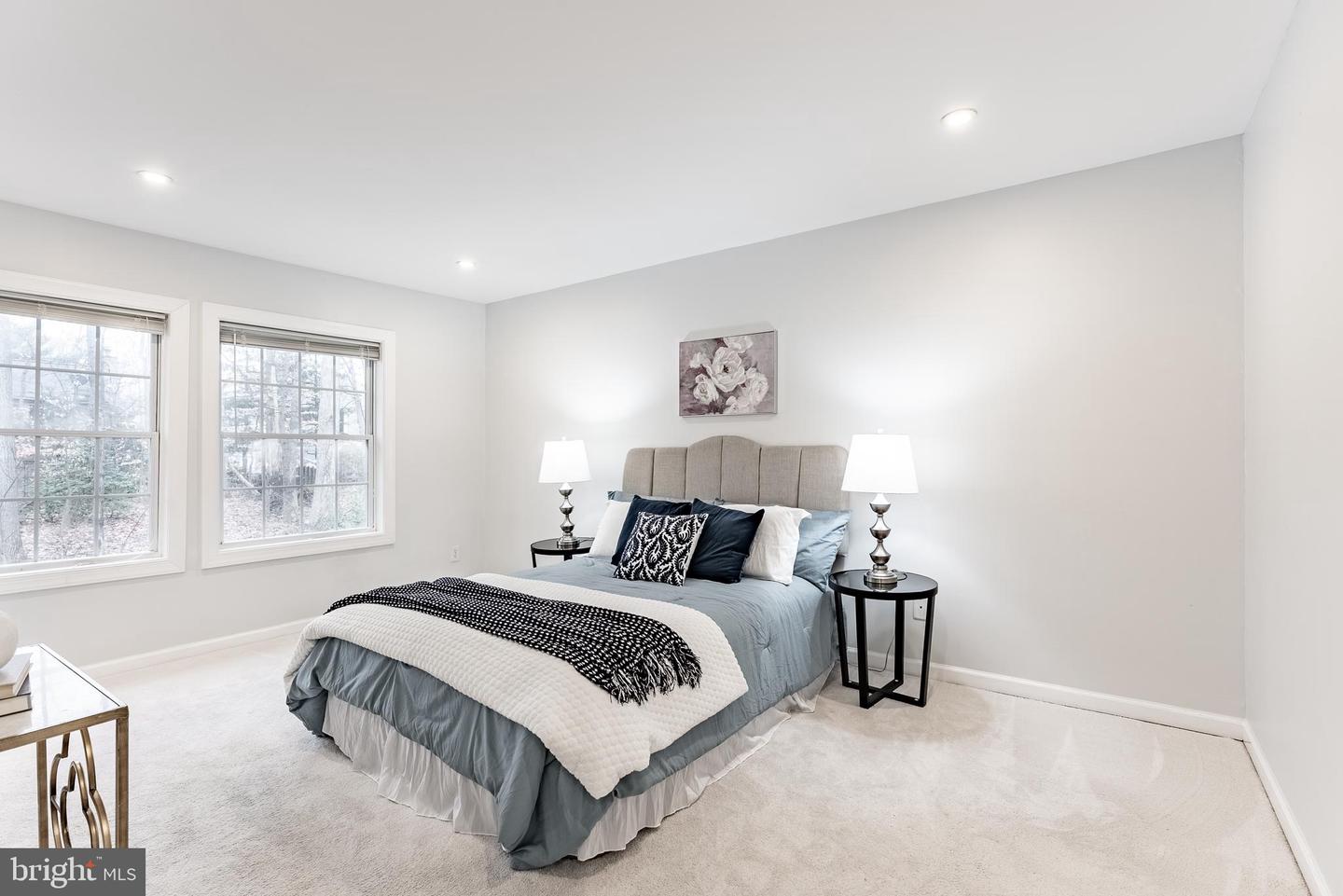 6020 FORREST HOLLOW LN, SPRINGFIELD, Virginia 22152, 3 Bedrooms Bedrooms, ,2 BathroomsBathrooms,Residential,For sale,6020 FORREST HOLLOW LN,VAFX2282704 MLS # VAFX2282704