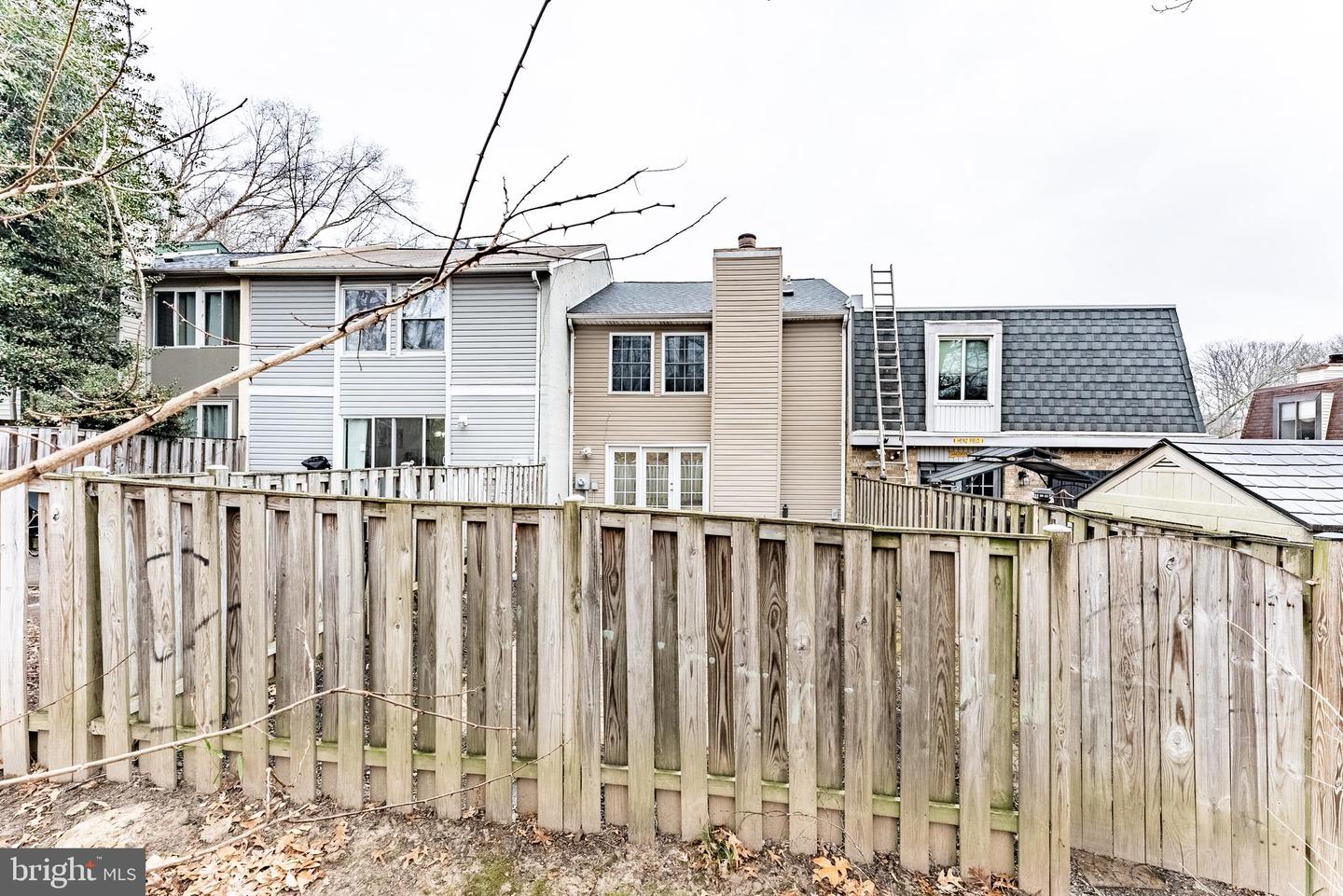 6020 FORREST HOLLOW LN, SPRINGFIELD, Virginia 22152, 3 Bedrooms Bedrooms, ,2 BathroomsBathrooms,Residential,For sale,6020 FORREST HOLLOW LN,VAFX2282704 MLS # VAFX2282704