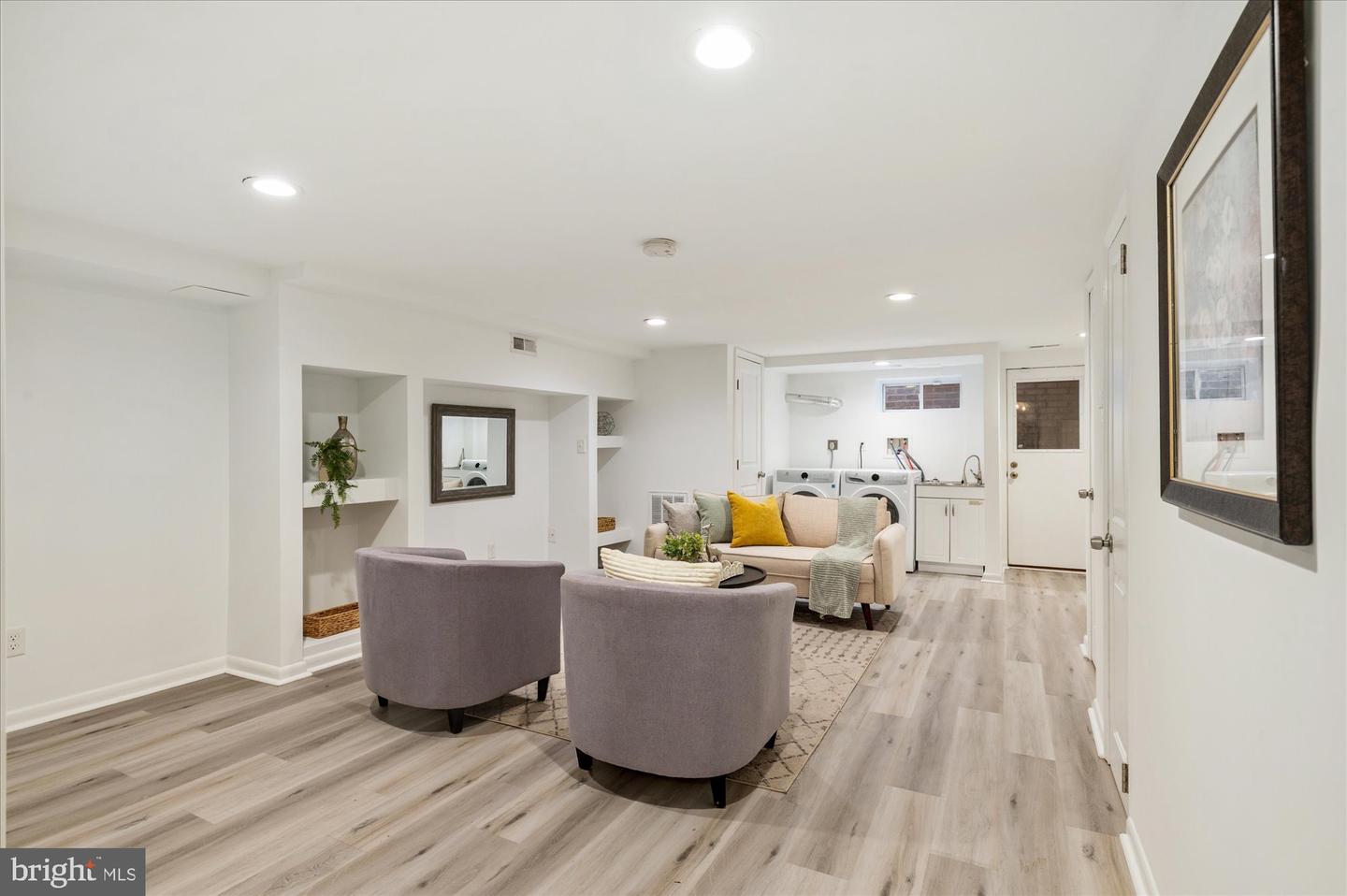 5049 NORTH CAPITOL ST NE, WASHINGTON, District Of Columbia 20011, 3 Bedrooms Bedrooms, ,2 BathroomsBathrooms,Residential,For sale,5049 NORTH CAPITOL ST NE,DCDC2235230 MLS # DCDC2235230