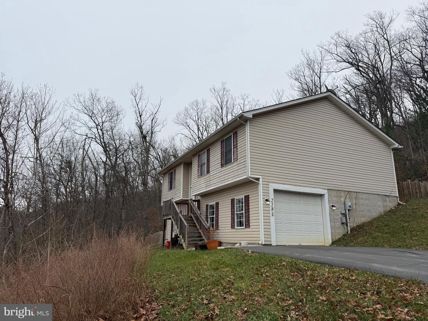 218 WALKER FARM RD, FRONT ROYAL, Virginia 22630, 3 Bedrooms Bedrooms, ,2 BathroomsBathrooms,Residential,For sale,218 WALKER FARM RD,VAWR2012972 MLS # VAWR2012972