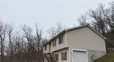 218 WALKER FARM RD, FRONT ROYAL, Virginia 22630, 3 Bedrooms Bedrooms, ,2 BathroomsBathrooms,Residential,For sale,218 WALKER FARM RD,VAWR2012972 MLS # VAWR2012972