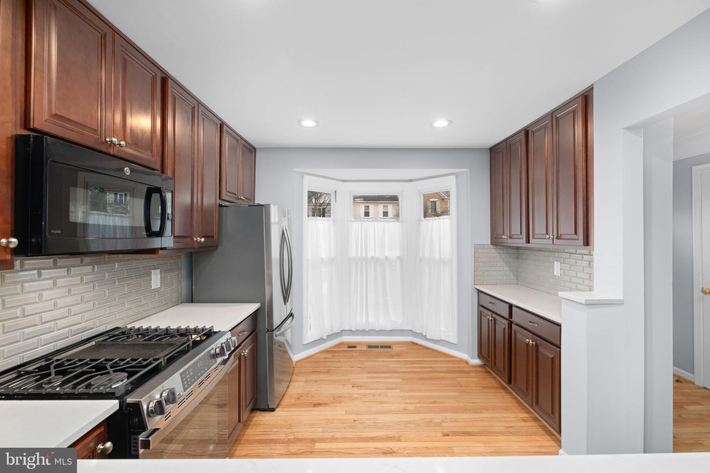 43861 LABURNUM SQ, ASHBURN, Virginia 20147, 3 Bedrooms Bedrooms, ,3 BathroomsBathrooms,Residential,For sale,43861 LABURNUM SQ,VALO2112612 MLS # VALO2112612