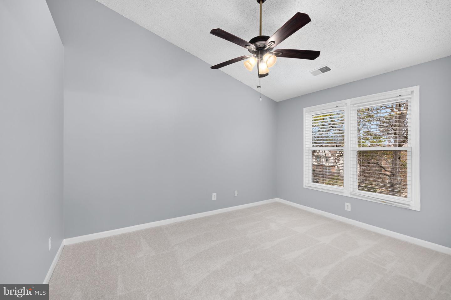 43861 LABURNUM SQ, ASHBURN, Virginia 20147, 3 Bedrooms Bedrooms, ,3 BathroomsBathrooms,Residential,For sale,43861 LABURNUM SQ,VALO2112612 MLS # VALO2112612