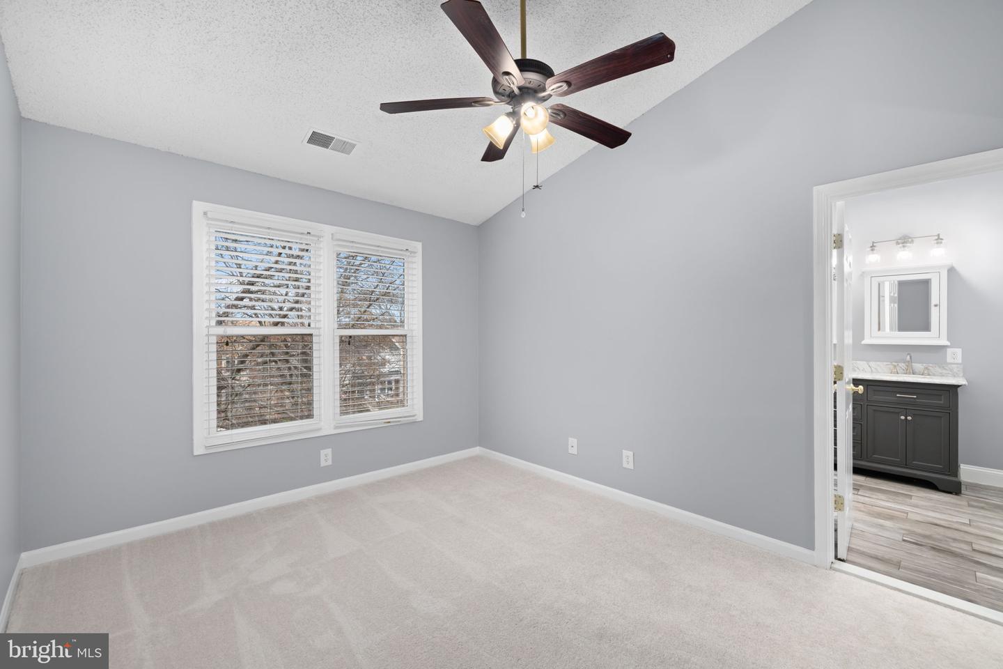 43861 LABURNUM SQ, ASHBURN, Virginia 20147, 3 Bedrooms Bedrooms, ,3 BathroomsBathrooms,Residential,For sale,43861 LABURNUM SQ,VALO2112612 MLS # VALO2112612