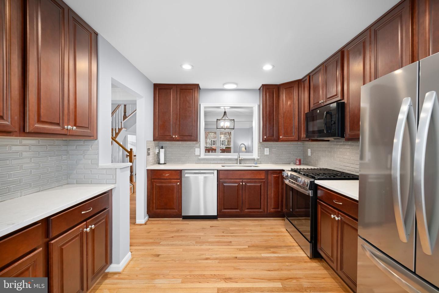 43861 LABURNUM SQ, ASHBURN, Virginia 20147, 3 Bedrooms Bedrooms, ,3 BathroomsBathrooms,Residential,For sale,43861 LABURNUM SQ,VALO2112612 MLS # VALO2112612