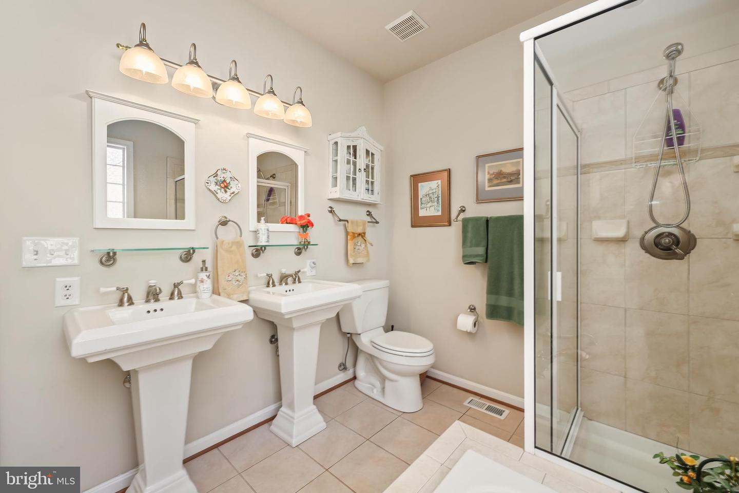 103 WINDY LN, LOCUST GROVE, Virginia 22508, 3 Bedrooms Bedrooms, 7 Rooms Rooms,2 BathroomsBathrooms,Residential,For sale,103 WINDY LN,VAOR2013024 MLS # VAOR2013024