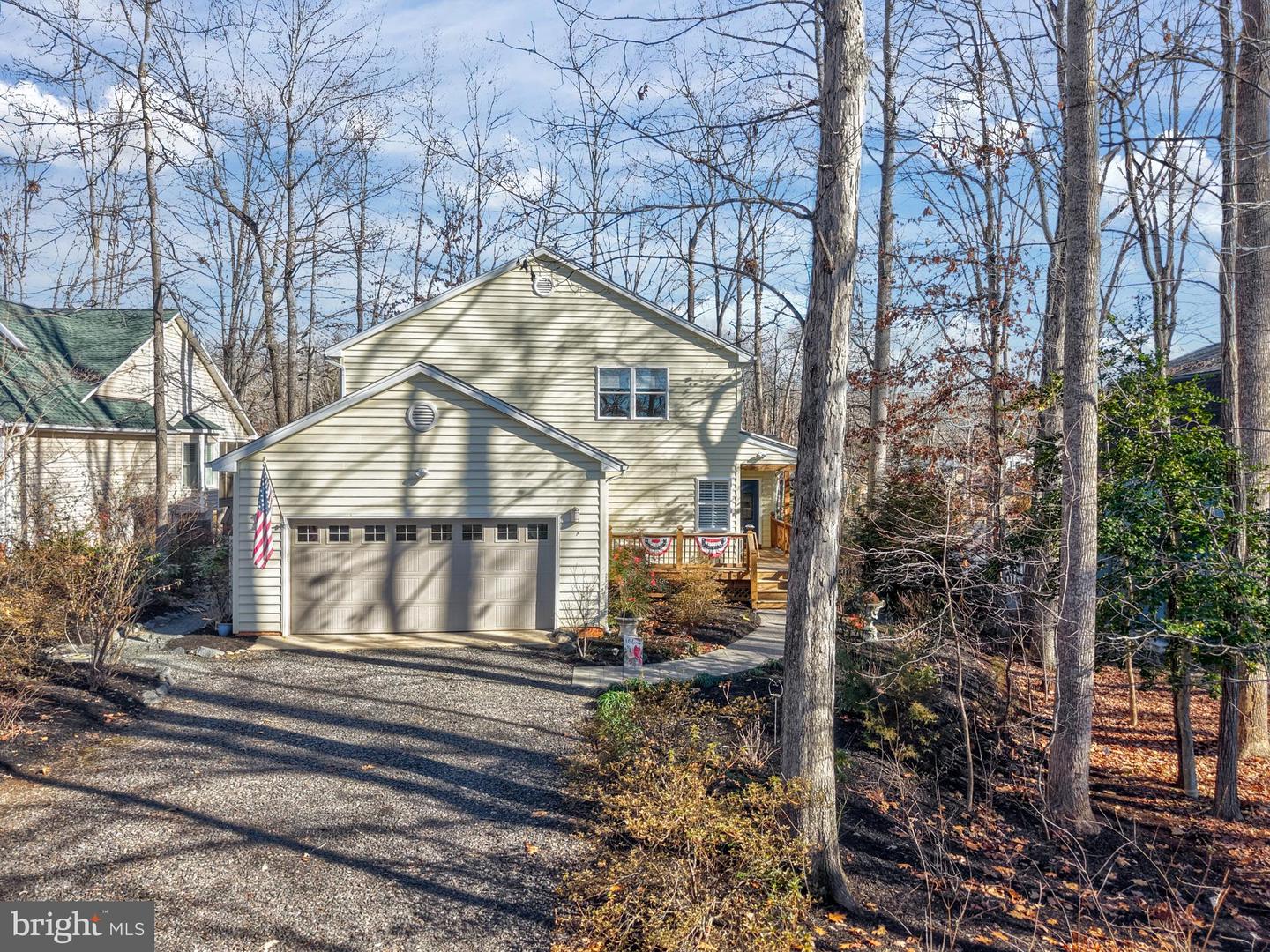 103 WINDY LN, LOCUST GROVE, Virginia 22508, 3 Bedrooms Bedrooms, 7 Rooms Rooms,2 BathroomsBathrooms,Residential,For sale,103 WINDY LN,VAOR2013024 MLS # VAOR2013024