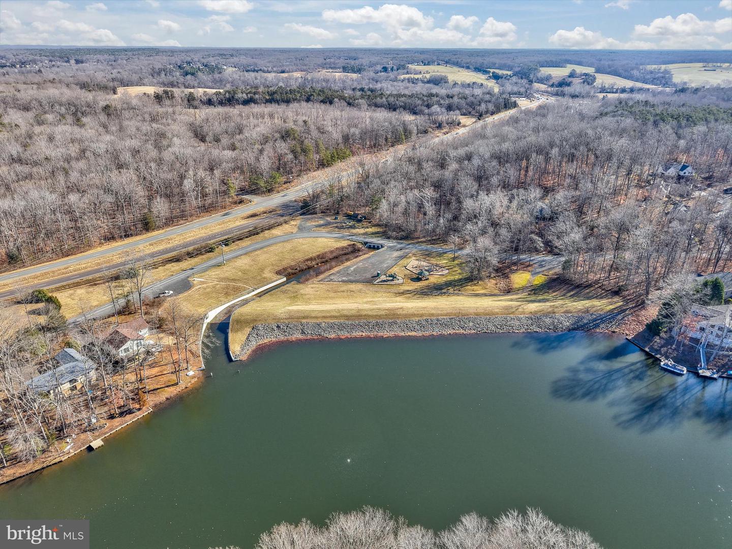 103 WINDY LN, LOCUST GROVE, Virginia 22508, 3 Bedrooms Bedrooms, 7 Rooms Rooms,2 BathroomsBathrooms,Residential,For sale,103 WINDY LN,VAOR2013024 MLS # VAOR2013024