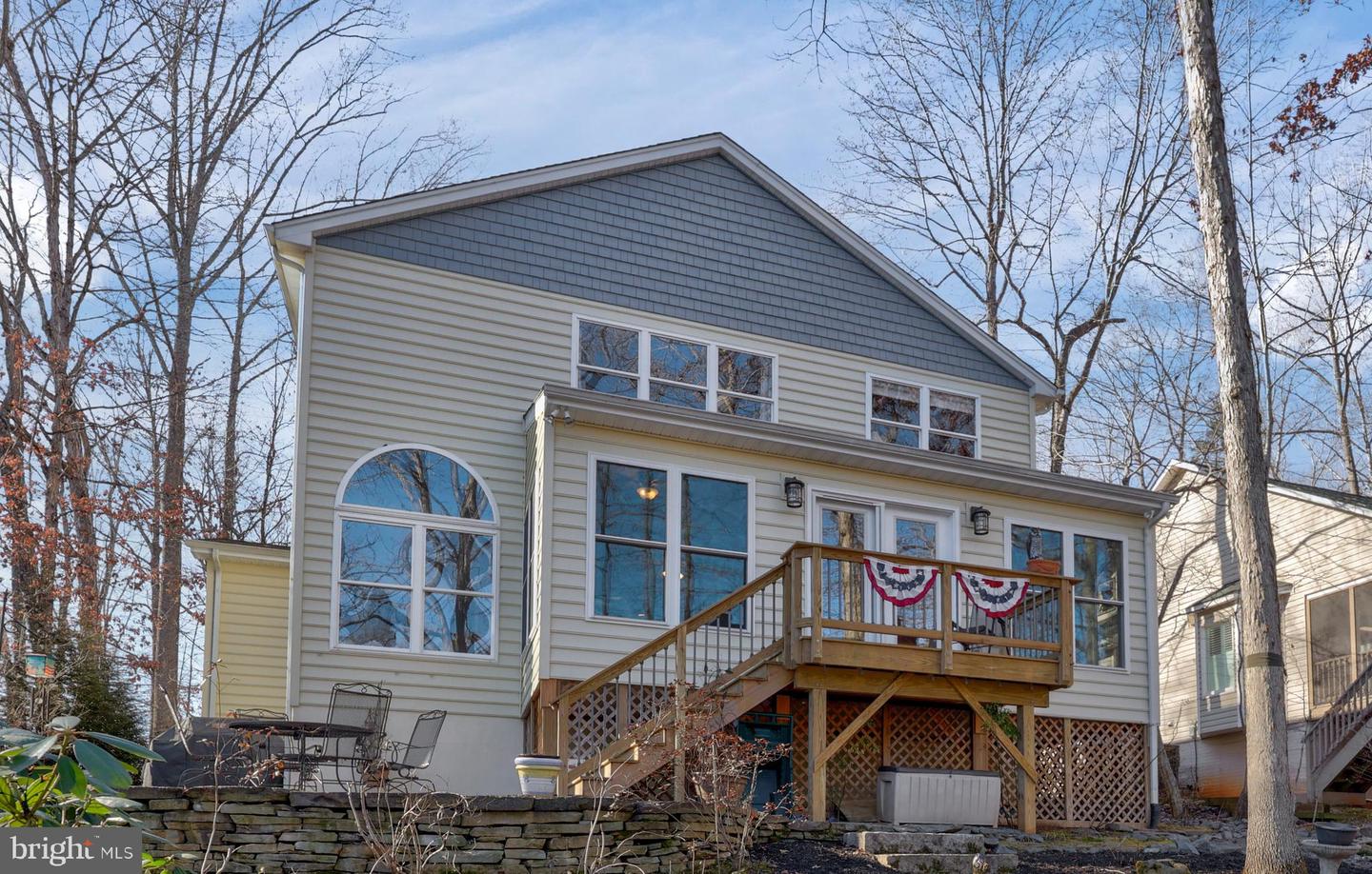 103 WINDY LN, LOCUST GROVE, Virginia 22508, 3 Bedrooms Bedrooms, 7 Rooms Rooms,2 BathroomsBathrooms,Residential,For sale,103 WINDY LN,VAOR2013024 MLS # VAOR2013024