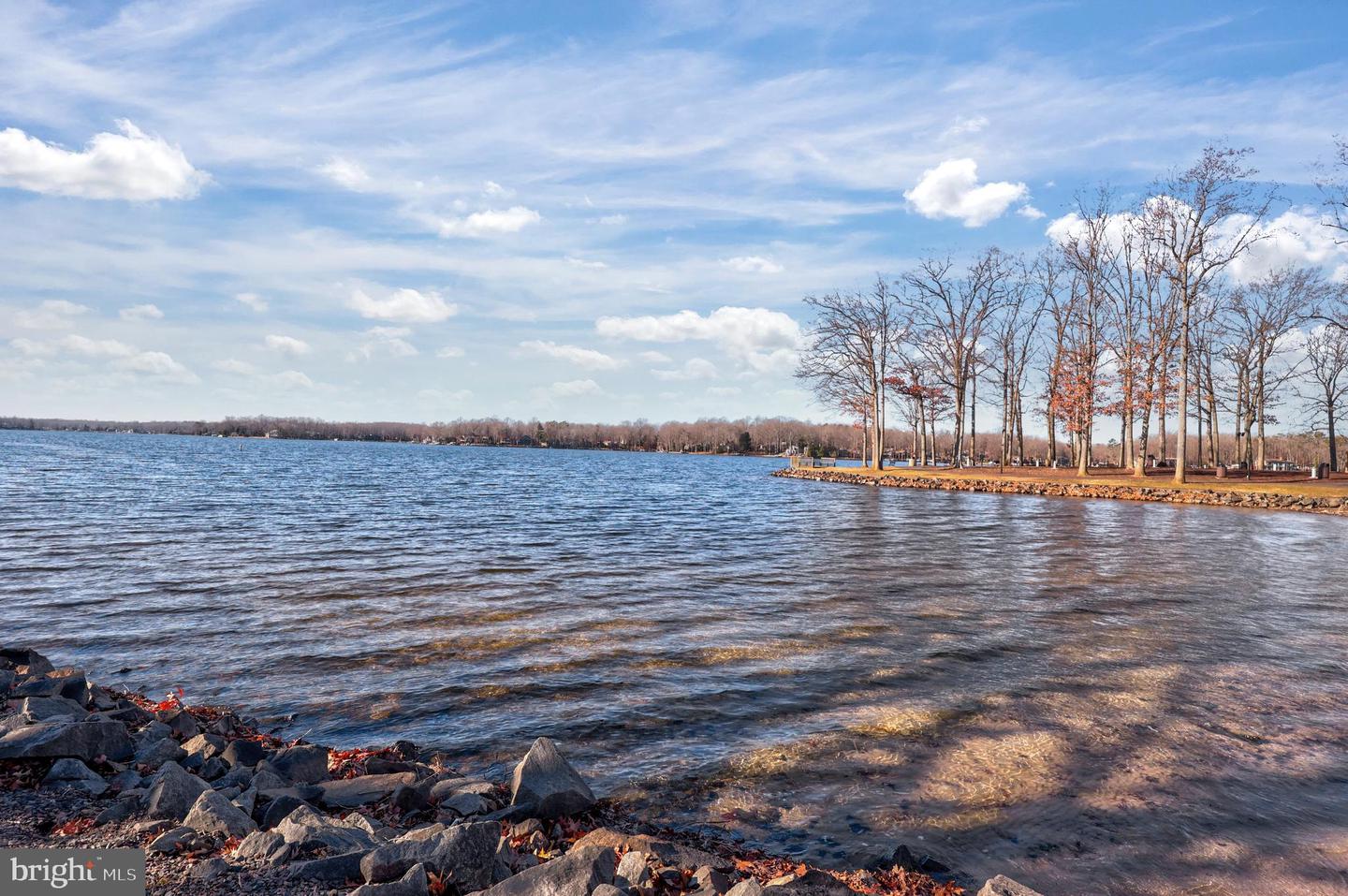 103 WINDY LN, LOCUST GROVE, Virginia 22508, 3 Bedrooms Bedrooms, 7 Rooms Rooms,2 BathroomsBathrooms,Residential,For sale,103 WINDY LN,VAOR2013024 MLS # VAOR2013024