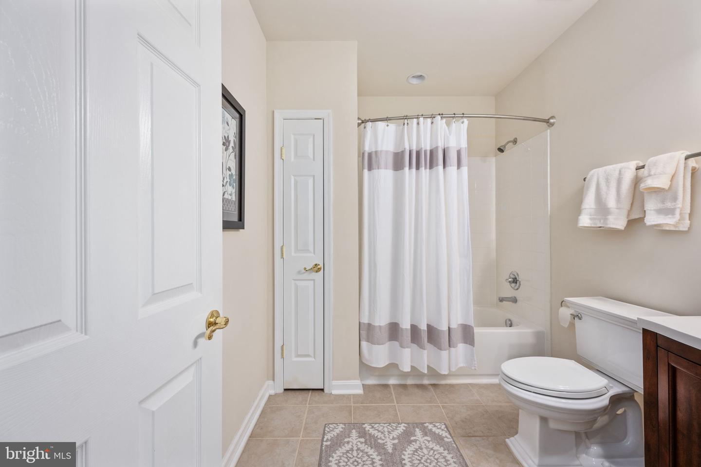 47 EASTER DR, STAFFORD, Virginia 22554, 5 Bedrooms Bedrooms, ,4 BathroomsBathrooms,Residential,For sale,47 EASTER DR,VAST2044862 MLS # VAST2044862