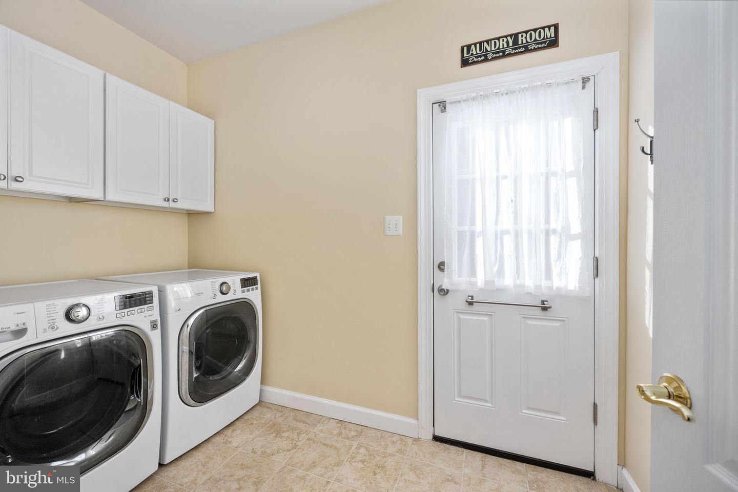 47 EASTER DR, STAFFORD, Virginia 22554, 5 Bedrooms Bedrooms, ,4 BathroomsBathrooms,Residential,For sale,47 EASTER DR,VAST2044862 MLS # VAST2044862