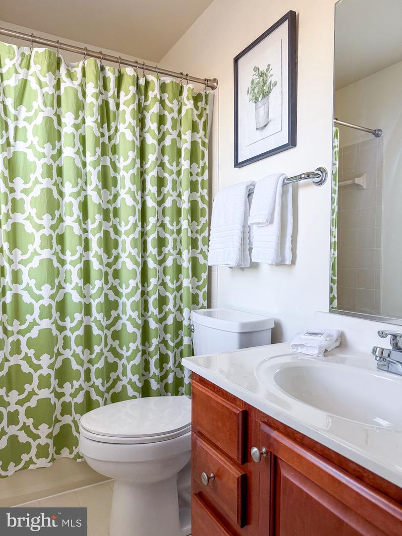 47 EASTER DR, STAFFORD, Virginia 22554, 5 Bedrooms Bedrooms, ,4 BathroomsBathrooms,Residential,For sale,47 EASTER DR,VAST2044862 MLS # VAST2044862