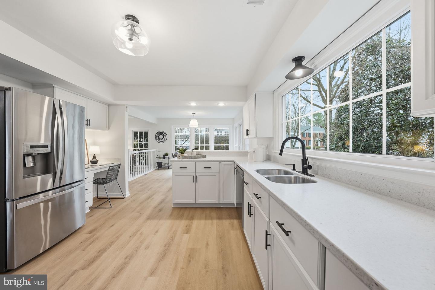 6112 SANDSTONE CT, CLIFTON, Virginia 20124, 4 Bedrooms Bedrooms, ,2 BathroomsBathrooms,Residential,For sale,6112 SANDSTONE CT,VAFX2283490 MLS # VAFX2283490