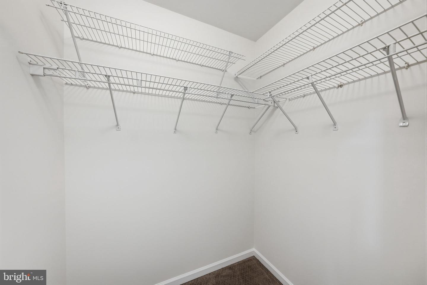 6112 SANDSTONE CT, CLIFTON, Virginia 20124, 4 Bedrooms Bedrooms, ,2 BathroomsBathrooms,Residential,For sale,6112 SANDSTONE CT,VAFX2283490 MLS # VAFX2283490