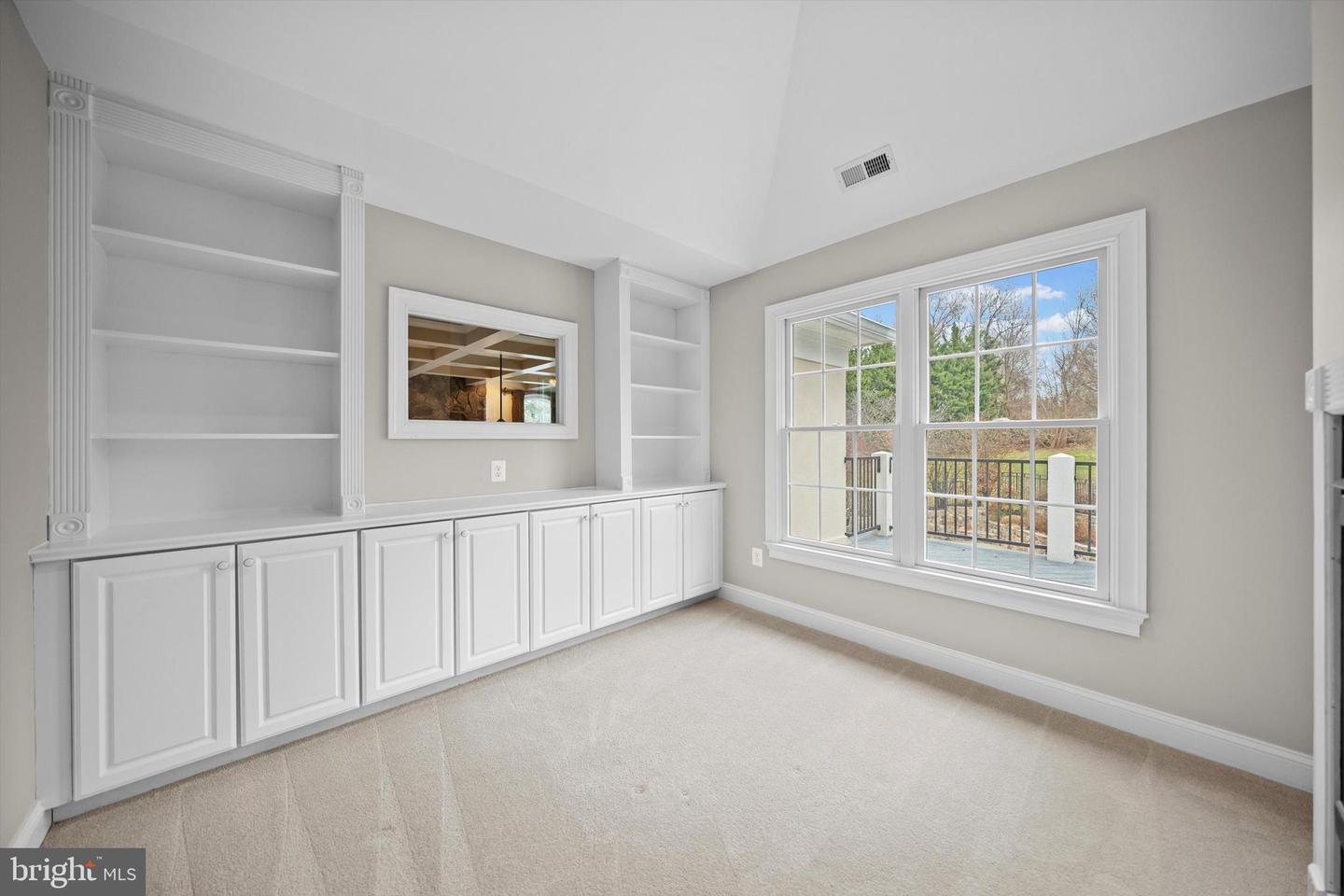 17290 QUAIL CREEK CIR, HAMILTON, Virginia 20158, 4 Bedrooms Bedrooms, ,4 BathroomsBathrooms,Residential,For sale,17290 QUAIL CREEK CIR,VALO2113088 MLS # VALO2113088