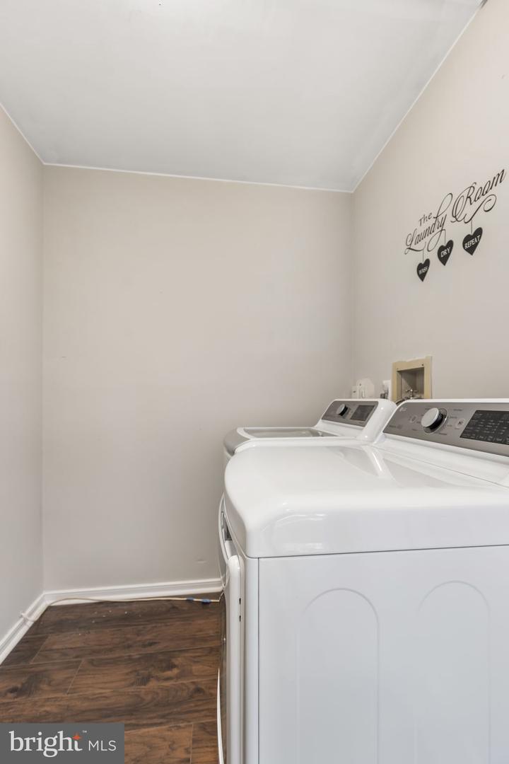 3903 COPPERLEAF RD, FREDERICKSBURG, Virginia 22407, 3 Bedrooms Bedrooms, ,2 BathroomsBathrooms,Residential,For sale,3903 COPPERLEAF RD,VASP2038306 MLS # VASP2038306