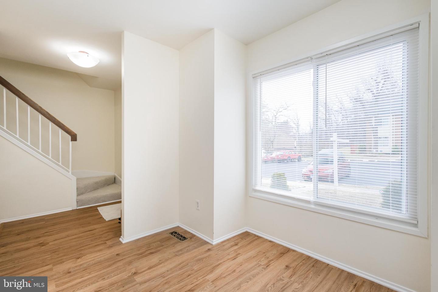 2950 CAMBRIDGE DR, WOODBRIDGE, Virginia 22192, 4 Bedrooms Bedrooms, ,3 BathroomsBathrooms,Residential,For sale,2950 CAMBRIDGE DR,VAPW2109684 MLS # VAPW2109684