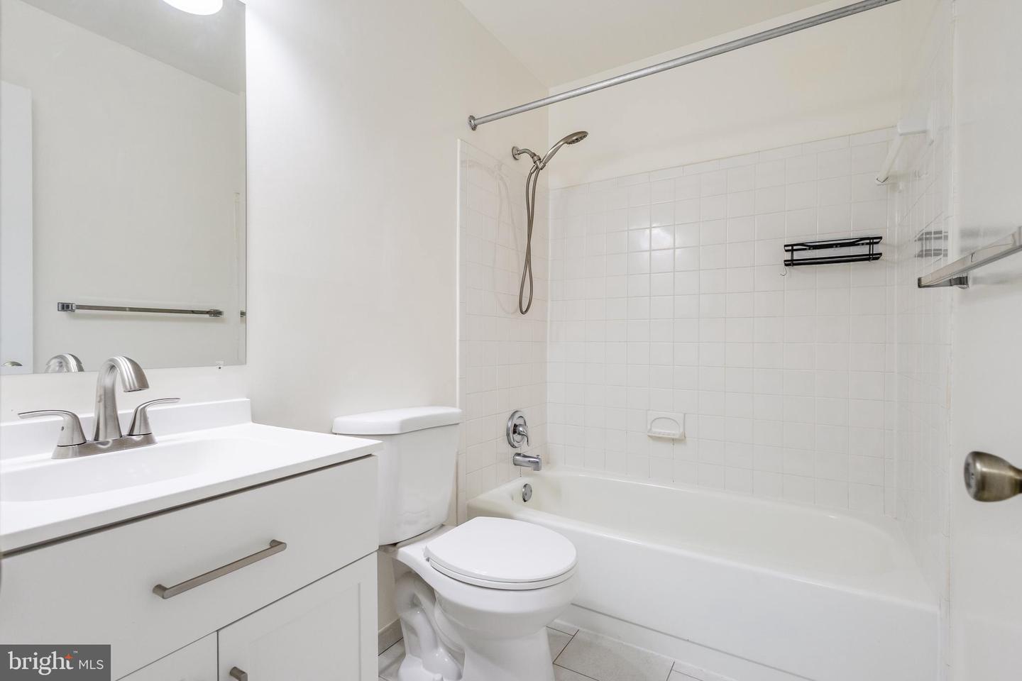 2950 CAMBRIDGE DR, WOODBRIDGE, Virginia 22192, 4 Bedrooms Bedrooms, ,3 BathroomsBathrooms,Residential,For sale,2950 CAMBRIDGE DR,VAPW2109684 MLS # VAPW2109684