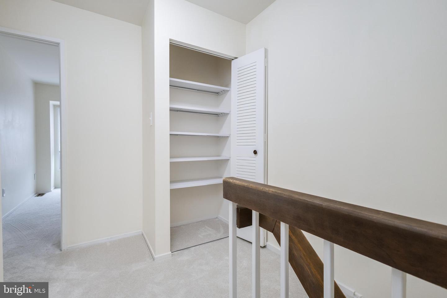 2950 CAMBRIDGE DR, WOODBRIDGE, Virginia 22192, 4 Bedrooms Bedrooms, ,3 BathroomsBathrooms,Residential,For sale,2950 CAMBRIDGE DR,VAPW2109684 MLS # VAPW2109684