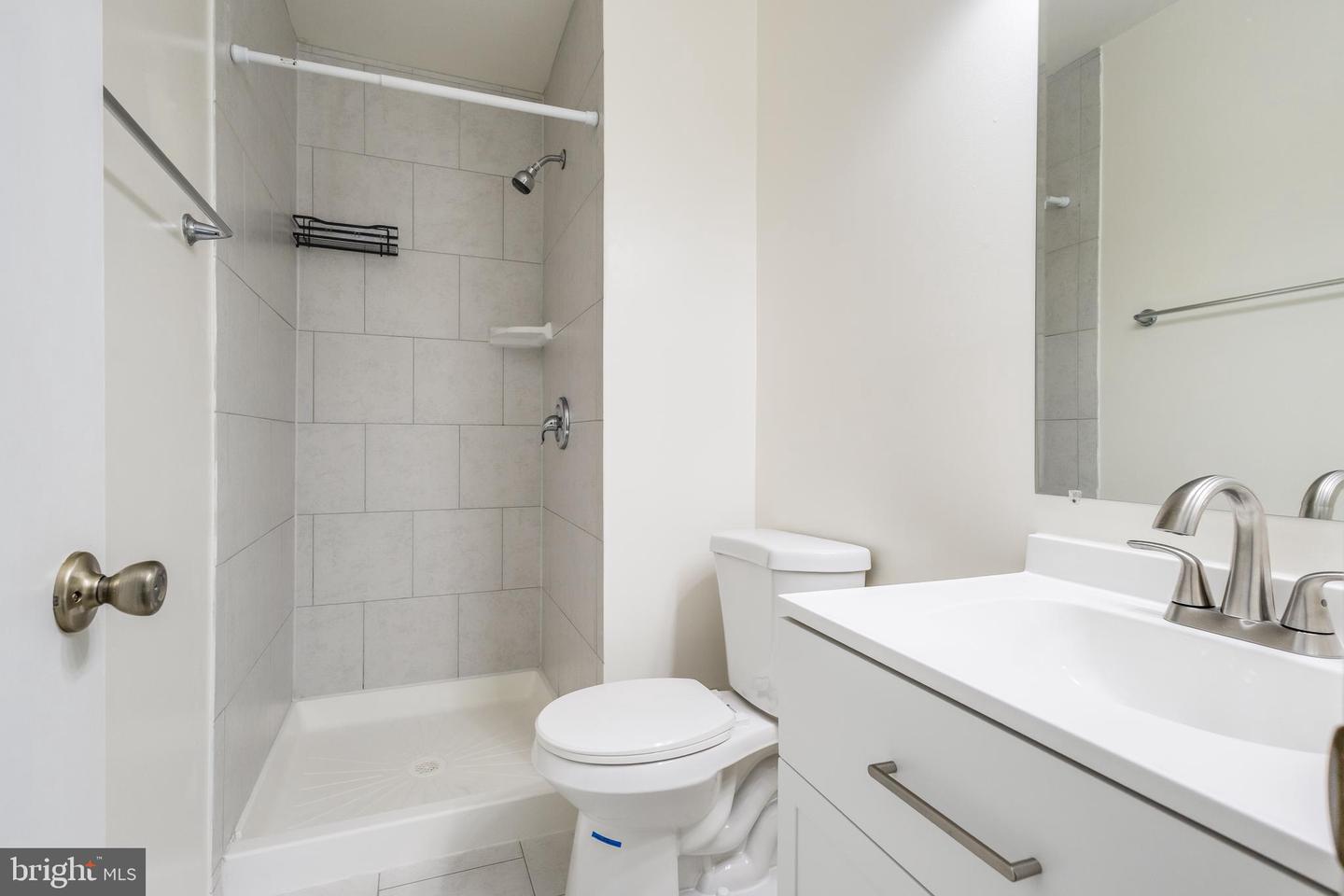 2950 CAMBRIDGE DR, WOODBRIDGE, Virginia 22192, 4 Bedrooms Bedrooms, ,3 BathroomsBathrooms,Residential,For sale,2950 CAMBRIDGE DR,VAPW2109684 MLS # VAPW2109684