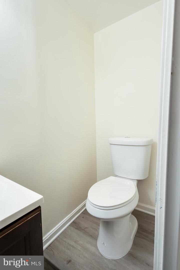 2950 CAMBRIDGE DR, WOODBRIDGE, Virginia 22192, 4 Bedrooms Bedrooms, ,3 BathroomsBathrooms,Residential,For sale,2950 CAMBRIDGE DR,VAPW2109684 MLS # VAPW2109684