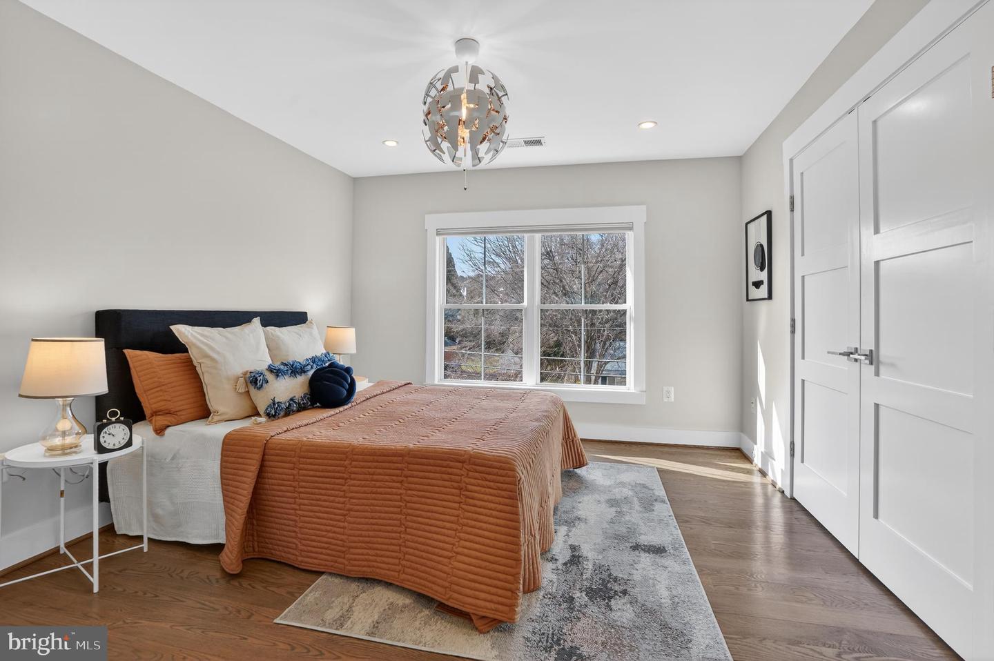 5615 35TH RD N, ARLINGTON, Virginia 22207, 6 Bedrooms Bedrooms, ,6 BathroomsBathrooms,Residential,For sale,5615 35TH RD N,VAAR2067206 MLS # VAAR2067206