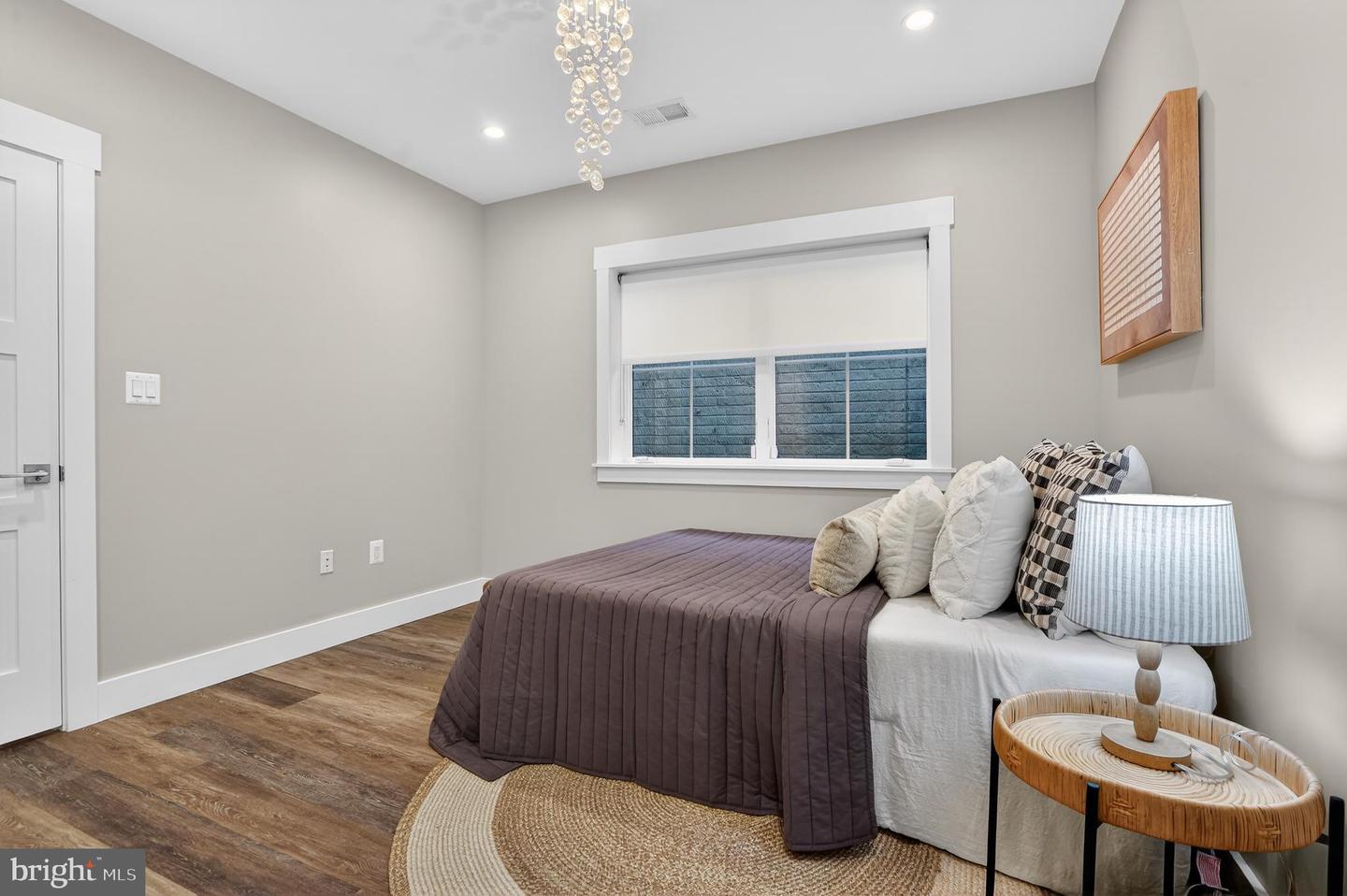 5615 35TH RD N, ARLINGTON, Virginia 22207, 6 Bedrooms Bedrooms, ,6 BathroomsBathrooms,Residential,For sale,5615 35TH RD N,VAAR2067206 MLS # VAAR2067206