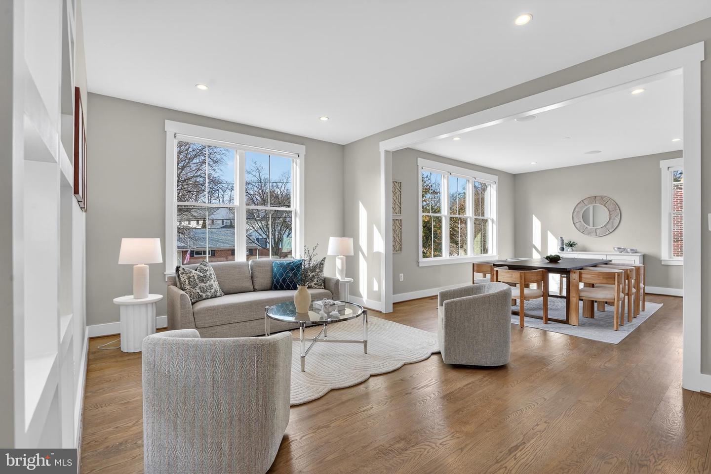 5615 35TH RD N, ARLINGTON, Virginia 22207, 6 Bedrooms Bedrooms, ,6 BathroomsBathrooms,Residential,For sale,5615 35TH RD N,VAAR2067206 MLS # VAAR2067206